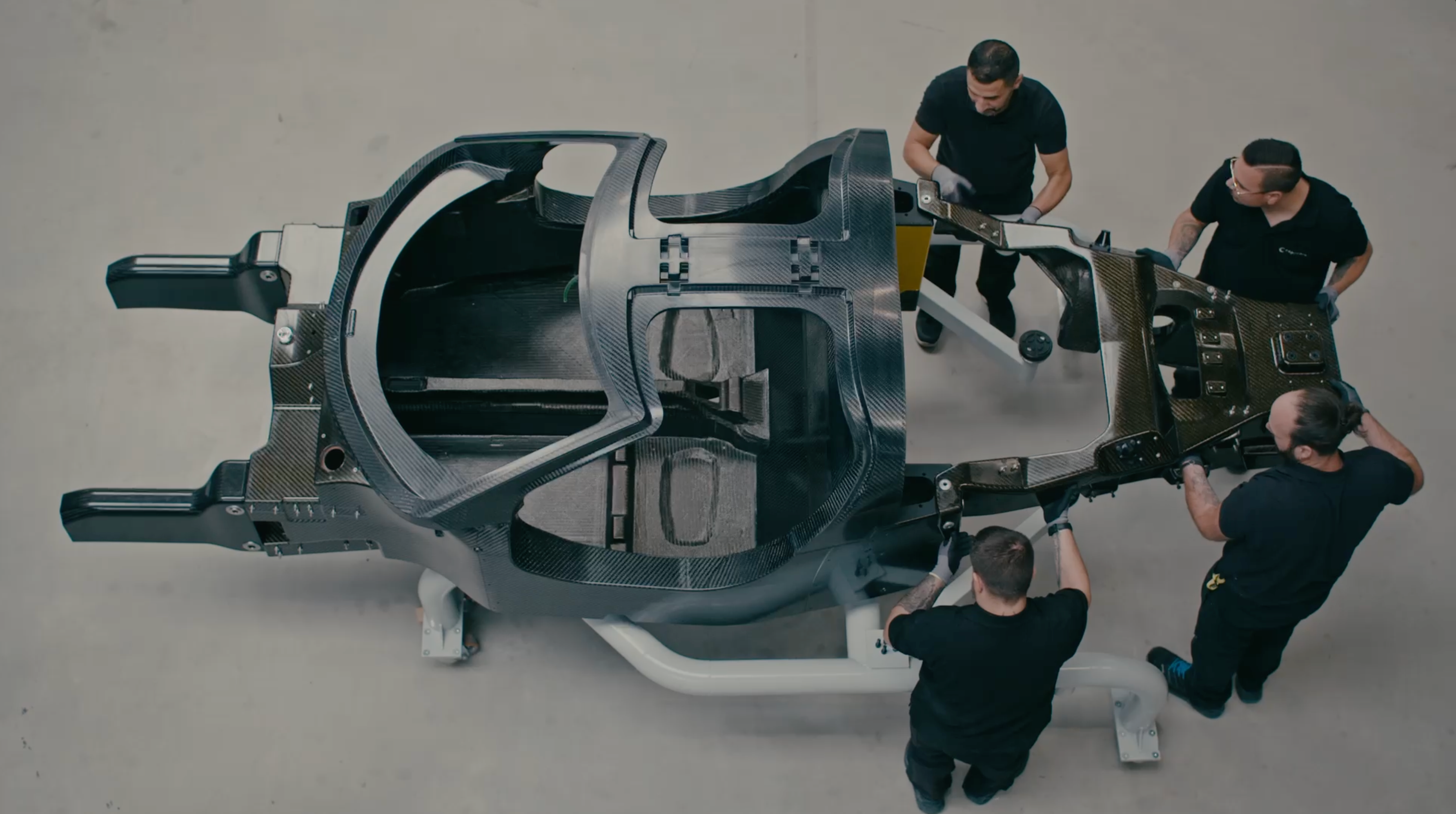 Image cover of a team manufacturing the capricorn 01 zagato hypercar